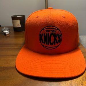 Mitchell & Ness New York Knicks SnapBack hat